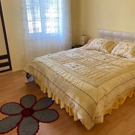 Ormanin Icinde Genis Havuzlu Triplex Манавгат