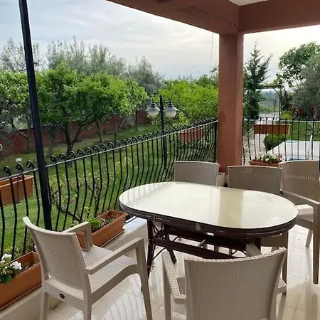 Ormanin Icinde Genis Havuzlu Triplex * Manavgat