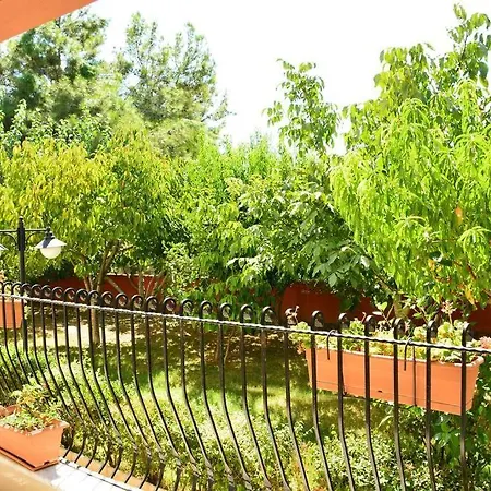 Holiday home Ormanin Icinde Genis Havuzlu Triplex *