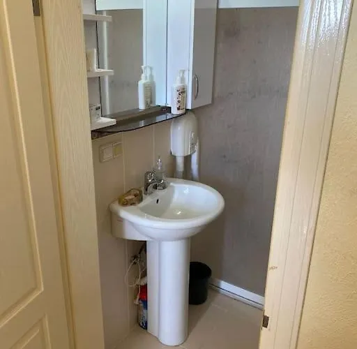 Ormanin Icinde Genis Havuzlu Triplex Дом отдыха Манавгат