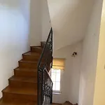 Ormanin Icinde Genis Havuzlu Triplex